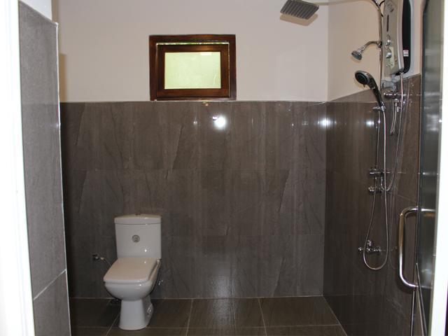 Delhousie Hotel ナラタニヤ エクステリア 写真